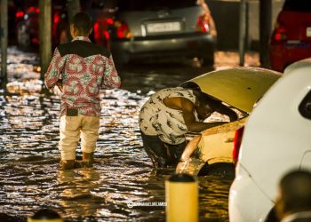 Imvura yatumye abatuye i Kinshasa bongera gutakamba, n’ubwo gufotora ubuyobozi bwa bibujije