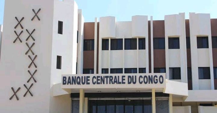 Banki nkuru ya RDC yasabye Abanye-Congo gukoresha ifaranga ryabo, inabamenyesha icyo igiye gukora