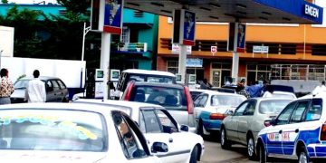 I Burundi mu byishimo nyuma y’uko babonye igitoro (lisansi)