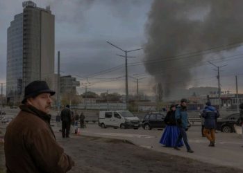 Mu burasirazuba bwa Ukraine mu icyuraburindi nyuma y’ibitero bikaze by’u Burusiya