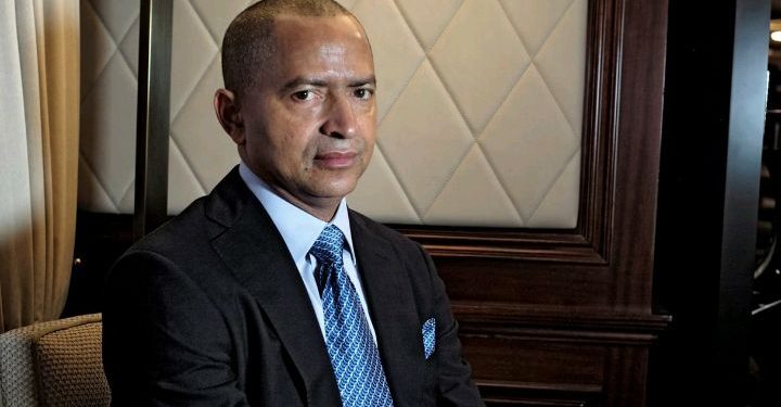 Umwuka w’ubwoba uravuza ubuhuha nyuma y’uko indege z’intambara zigaragaye hejuru y’inzu ya Katumbi