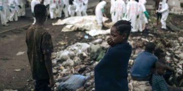 “Inzara yica Miliyoni 28 y’Abanye-Congo mu gihe Leta yabo ishyira Miliyari mu Gushyigikira Amakipe y’Abaherwe”