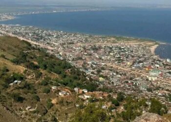 FARDC Yatangaje Umugambi Ukomeye wo Gusubira i Uvira, Impungenge ku Mutekano n’Amahoro Biriyongera mu Karere