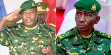 Umwuka mubi hagati ya Perezida Ndayishimiye n’Umugaba Mukuru w’Ingabo wateje impagarara mu Burundi no muri RDC”