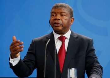 Perezida Lourenço yanze kohereza ingabo muri RDC, ashyigikira ibiganiro hagati y’Abanye-Congo