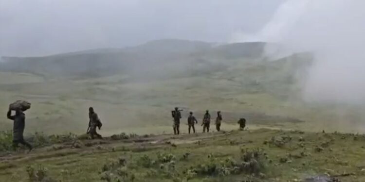 Mbere yo Guhunga Makobola, Ingabo za FARDC n’Iz’u Burundi Zayisahuye Zirayeza