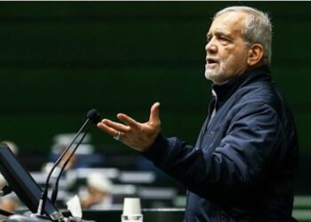 Perezida wa Iran Yatangaje ko Igihugu cye Kiri mu Ntambara Yuzuye n’Amerika, Uburayi na Israel