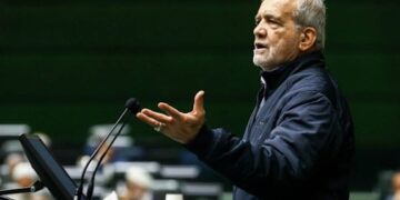 Perezida wa Iran Yatangaje ko Igihugu cye Kiri mu Ntambara Yuzuye n’Amerika, Uburayi na Israel