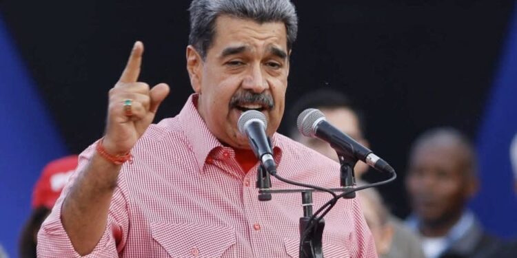 Amerika Yatangaje Ko Iyoboye Venezuela mu Gihe cy’Inzibacyuho Nyuma y’Ifatwa rya Perezida Maduro