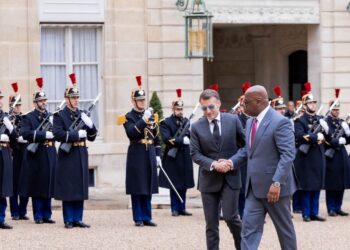 Perezida Macron na Tshisekedi Bashyize Umutekano w’Iburasirazuba bwa Congo ku Isonga ry’Ibiganiro