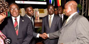 Uganda Yahakanye Gufunga Internet mu Gihe cy’Amatora, Impaka Zirushaho Gukara Hagati ya Museveni na Bobi Wine