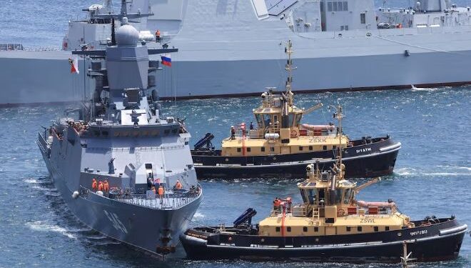 Ingabo zo mu Muryango wa BRICS Zatangije Imyitozo ya Gisirikare muri Afurika y’Epfo mu Gihe Isi Iri mu Mwuka Ukomeye wa Politiki