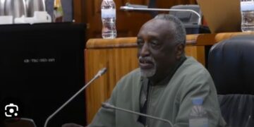 Tito Rutaremara Yashinje Tshisekedi Gukoresha Amafaranga Agakodesha Abanyamahanga mu Byaha Bikomeye Bikorerwa muri RDC