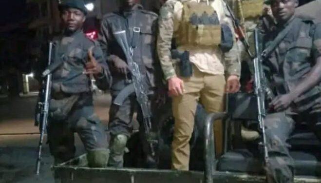 Uvira: Kugaruka kw’abacancuro b’Abanyaburayi ku ruhande rwa FARDC bituma havuka impungenge ku mutekano n’amahame mpuzamahanga