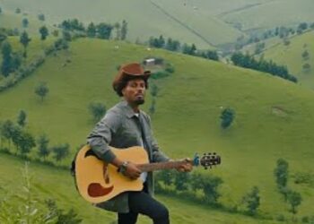 Bigizi Waririmbye Indirimbo Y’Agaciro “Amadubu” Yasohoye Indi Nshya Yibutsa Isi ko Imana Iruta Amikoro