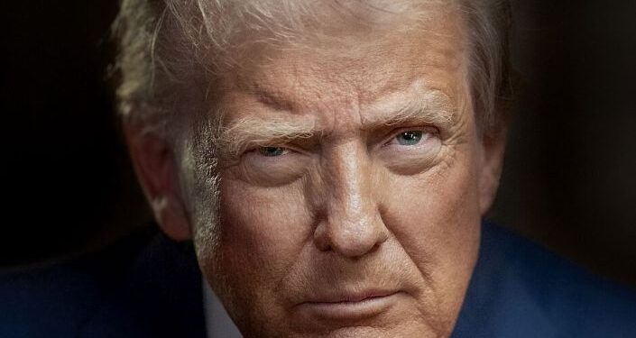 Amerika Mu Mwiryane Ukomeye wa Politiki, Abademokarate Batangiye Gushyira Ku Mugaragaro Umugambi Wo Guhirika Trump