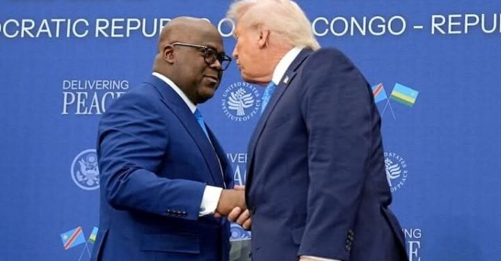 Gufatana Ibiganza kwa Tshisekedi na Donald Trump Gukurura Impaka ku Magambo Avuga ko Intambara Yarangiye muri RDC