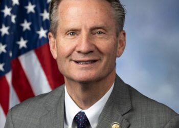 Amagambo ya Burchett ku “Bivejuru” Yongeye Gukangura Impaka ku Ibanga ryo mu Mazi ya Amerika