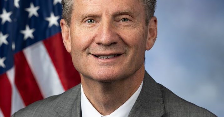 Amagambo ya Burchett ku “Bivejuru” Yongeye Gukangura Impaka ku Ibanga ryo mu Mazi ya Amerika