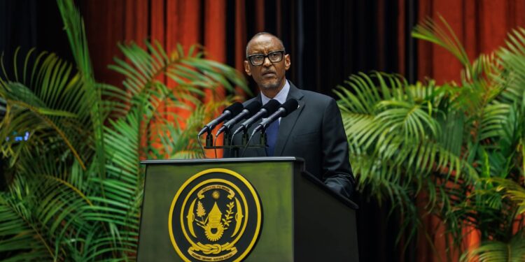 Perezida Kagame Yagaragaje Icyo Igihugu cye cyiteguye Gukora mu Gihe RDC Yubahirije Amasezerano ya Washington