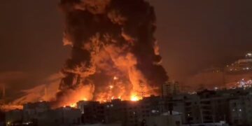 BREAKING NEWS: Ikigega Kinini cya Peteroli cya Tehran Cyafashwe n’Inkongi y’Umuriro