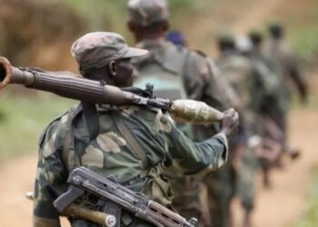 Abarenga 300 bashimuswe na ADF mu bitero bikomeje gukaza umurego