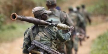 Abarenga 300 bashimuswe na ADF mu bitero bikomeje gukaza umurego