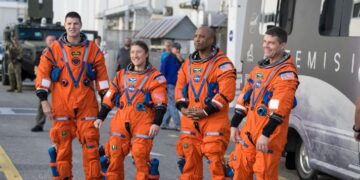 Ikiremwamuntu mu Rugendo rwo Kwagura Imipaka y’Isanzure