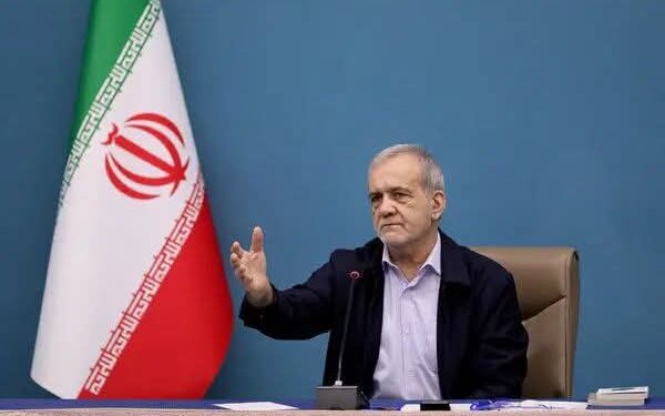 Iran Yahamagariye Abanyamerika Guhitamo Amahoro
