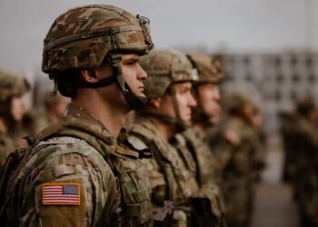 Agahenge Gatunguranye Gakomeje Guteza Impaka ku Cyerekezo cy’Intambara n’Amahoro Hagati ya Amerika na Iran