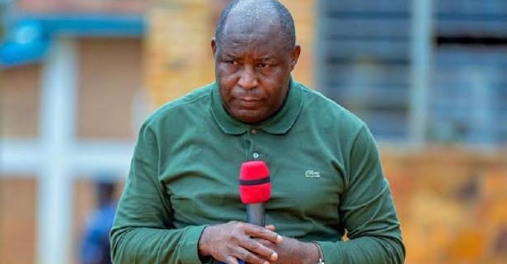 Perezida Ndayishimiye w’u Burundi adaciye ku ruhande yatangaje amagambo akakaye ku rubuga rwitwa “Imbwa”