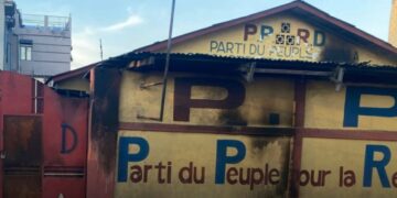 Impuruza muri Congo: Gutwikwa kw’ibiro bya PPRD byagaragaje umwuka mubi mu mibanire ya politiki
