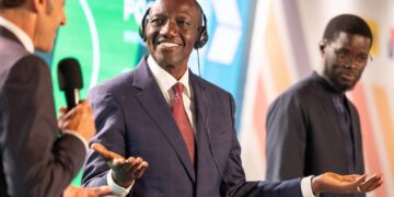 Perezida Ruto yanenze imbaraga za Amerika mu bibazo bya RDC, asaba ko ibihugu by’Akarere ari byo byahabwa ijambo rikomeye mu biganiro by’amahoro