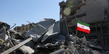 Ibikorwa bya Gisirikare Bikomeje Gukaza Umurego Hagati ya Iran na Amerika