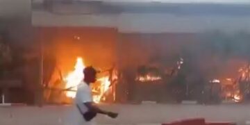 Kinshasa: Inkongi Ikomeye Yatwitse Rumwe mu Nsengero Zikomeye zo muri Uyu Mujyi