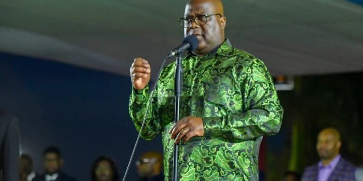 La RDC à un Tournant Critique : Manifestations à Kinshasa, Révision Constitutionnelle Contestée, Accusations de Persécution Politique et Poursuite des Attaques à Minembwe — Analyse Approfondie