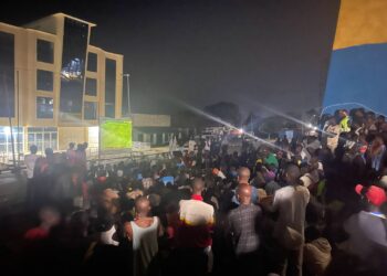 Nubwo Yateye Inkunga Abanya-Uvira, Alexis Gisaro Akomeje Kunengwa n’Abanyamulenge