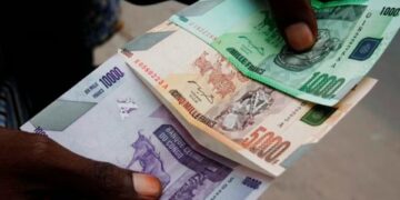 Ibanga ku Mishahara y’Abayobozi Bakuru muri RDC Riteje Impaka Zikaze: CNPAV Yasohoye Raporo Ishyushye