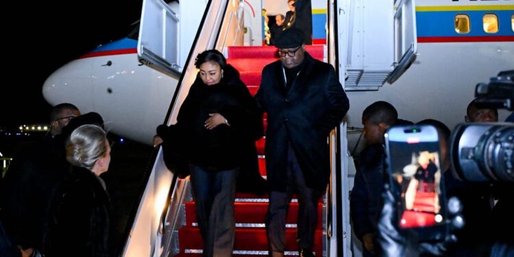 Tshisekedi na Nyakeru i Houston Gushyigikira Léopards mu Gikombe cy’Isi cya 2026, Mu Gihe Imirwano Ikomeje Gukaza Umurego muri Kivu y’Amajyepfo