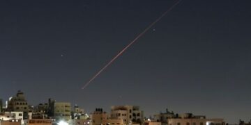 Israel Yagabye Ibitero Bikomeye ku Bigo bya Gisirikare bya Iran Bigamije Ukwihorera