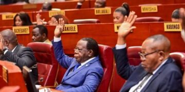Sena ya RDC Yemeje ku Bwiganze Bwuzuye Itegeko Rigena Uko Referandumu Itegurwa, Opozisiyo Ikomeza Kugaragaza Impungenge
