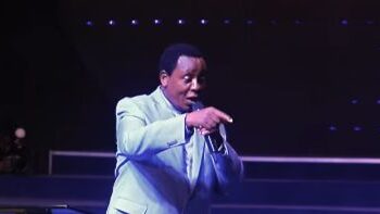 Bishop Harrison Ng’ang’a Yagaragaje “Intwaro Ikomeye” Ishobora Guhindura Amateka y’Intambara, Asengera Minembwe kandi Yiyemeza Gushyigikira Abanyamulenge