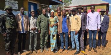 Umuyobozi Kaniki Wasuye Minembwe Yijeje Abaturage Ibikomeye ku Mutekano n’Ubuzima Bwabo