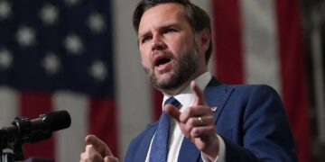 Amerika na Israel Mu Rwunge rw’Amateka Maremare: JD Vance Ashinja Bamwe mu Bayobozi ba Israel Gushaka Gukururira Amerika Intambara Idashira na Irani