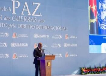 I Luanda, Tshisekedi Yatangaje Amagambo Akomeye ku Ntambara Ikomeje mu Burasirazuba bwa RDC