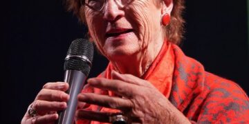 Umunyamakuru w’Inararibonye Colette Yashyize Hanze Ibyo Avuga ku Mikorere ya FDLR n’Imikoranire Yayo na FARDC