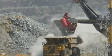RDC Yinjiye ku Isoko Mpuzamahanga rya Lithium, Ariko Kalemie Itangiye Gukangishwa n’Imirwano Ikomeje Kwegera Intara ya Tanganyika