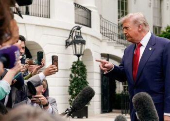 Uko Perezida Trump Yongeye Kwibasira Itangazamakuru muri White House