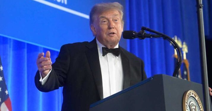 Perezida Trump Yongeye Guteza Impaka Nyuma yo Gutangaza Umugambi wo Kwiyamamariza Indi Manda muri Amerika