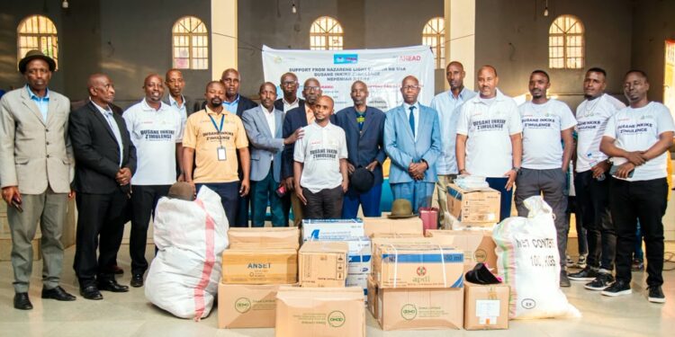 Nazarene Bangor ME Yinjiriye mu Kibazo cy’Ubutabazi bwa Minembwe: $9,000 z’Imiti Zatanzwe